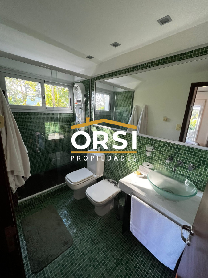 Casa ID.263 - Casa en Venta y Alquiler, Rincón del Indio, Punta del Este, 3 Dormitorios.