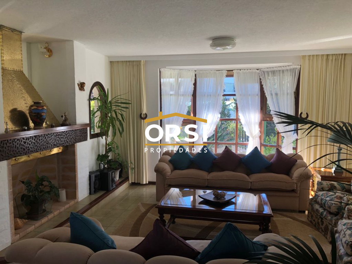 Casa ID.161 - Casa en VENTA, y alquiler San Rafael, Punta del Este, 5 Dormitorios.