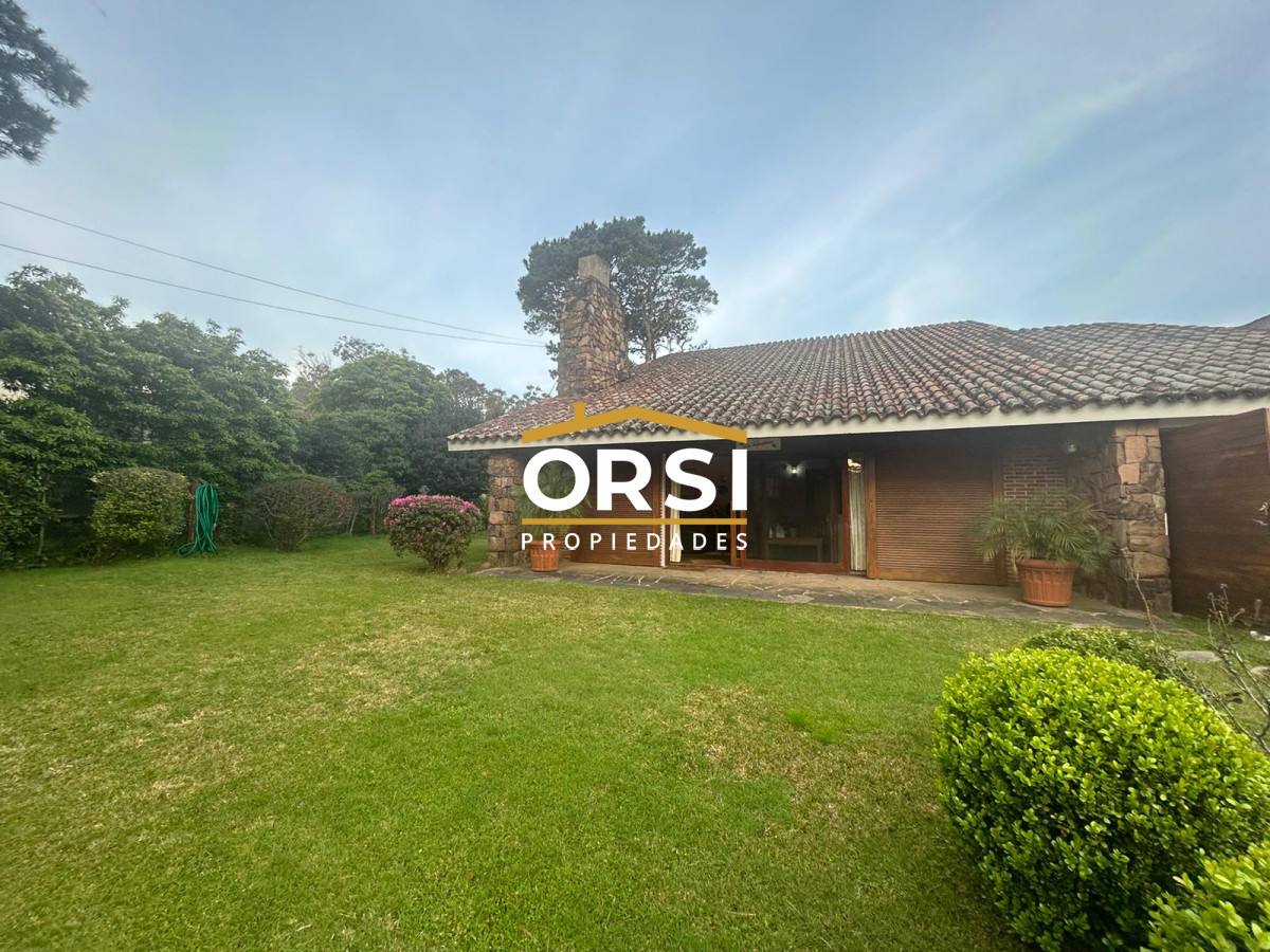 Casa ID.265 - Casa en venta en Pinares zona ideal!!