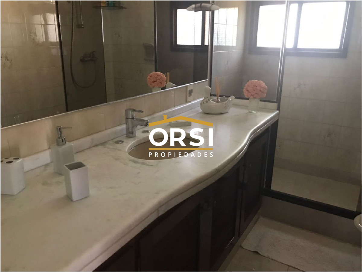 Casa ID.161 - Casa en VENTA, y alquiler San Rafael, Punta del Este, 5 Dormitorios.