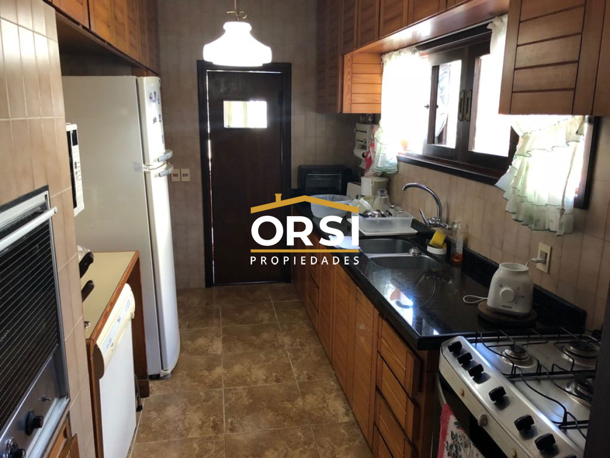 Casa ID.161 - Casa en VENTA, y alquiler San Rafael, Punta del Este, 5 Dormitorios.
