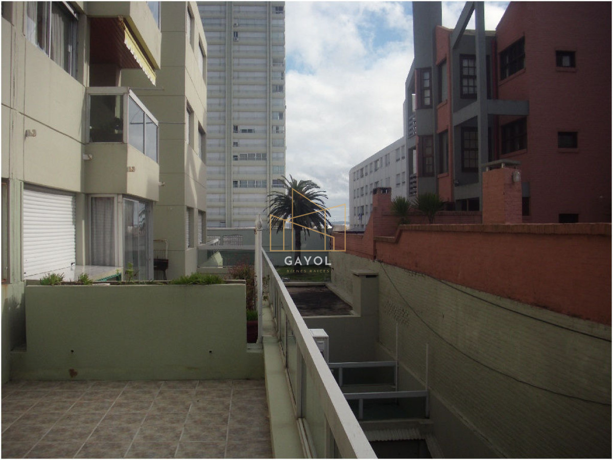 Apartamento ID.1126 - Apartamento en Venta, Peninsula, Punta del Este, 1 Dormitorios.