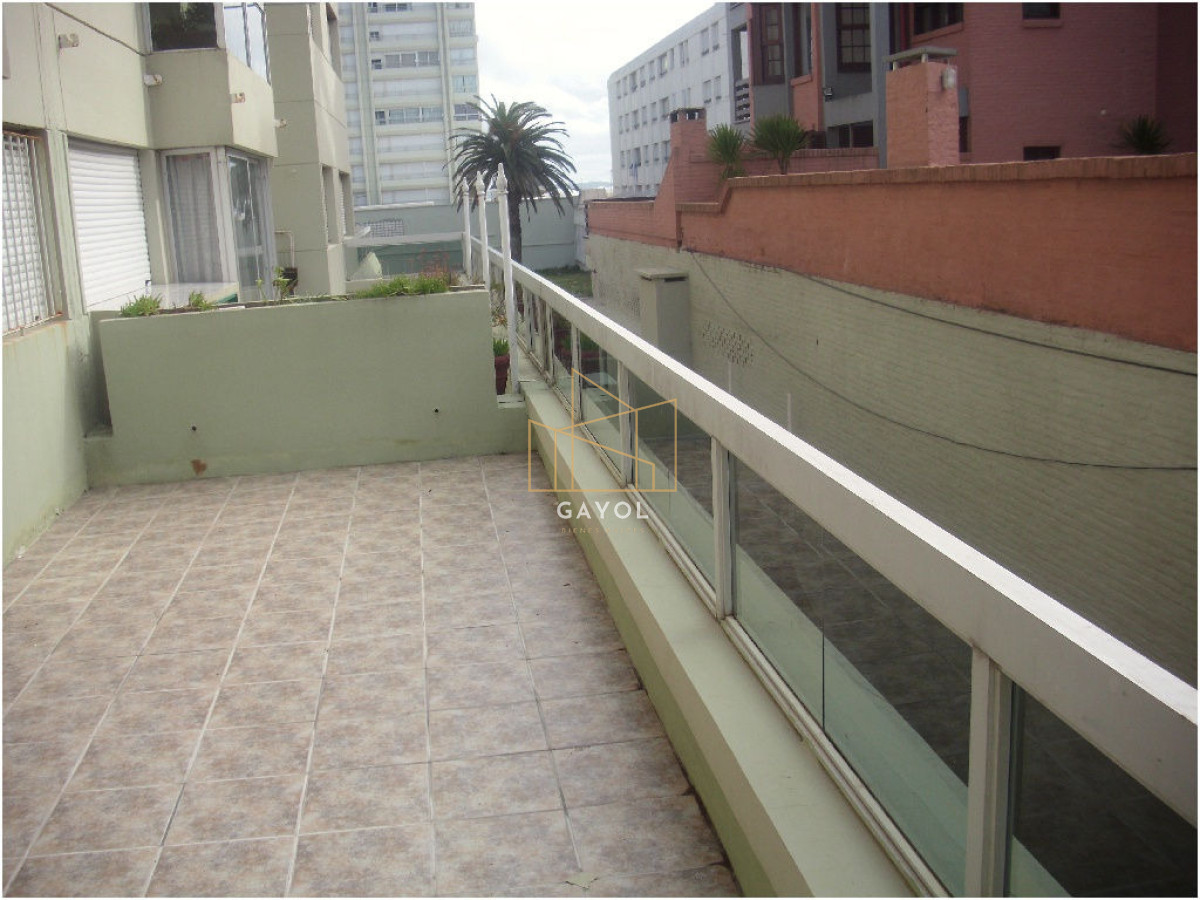 Apartamento ID.1126 - Apartamento en Venta, Peninsula, Punta del Este, 1 Dormitorios.