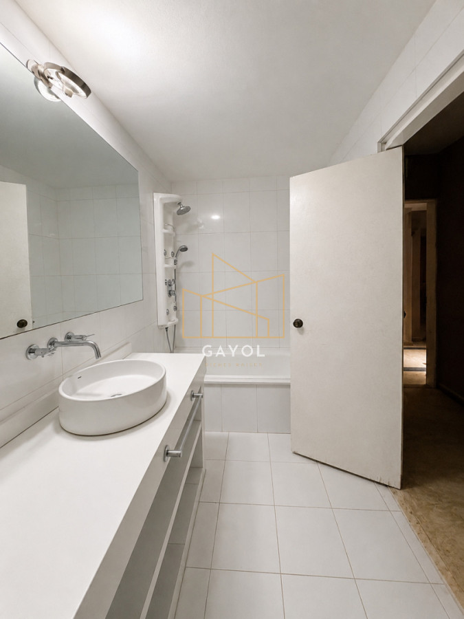 Casa ID.872 - Cálida casa en Parada 13 de La Brava