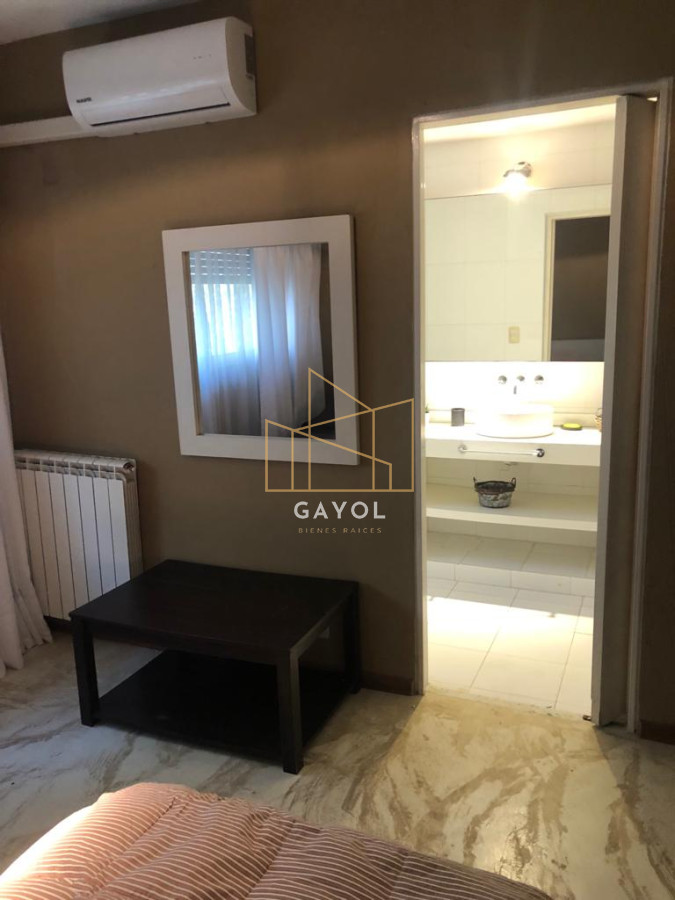 Casa ID.872 - Cálida casa en Parada 13 de La Brava