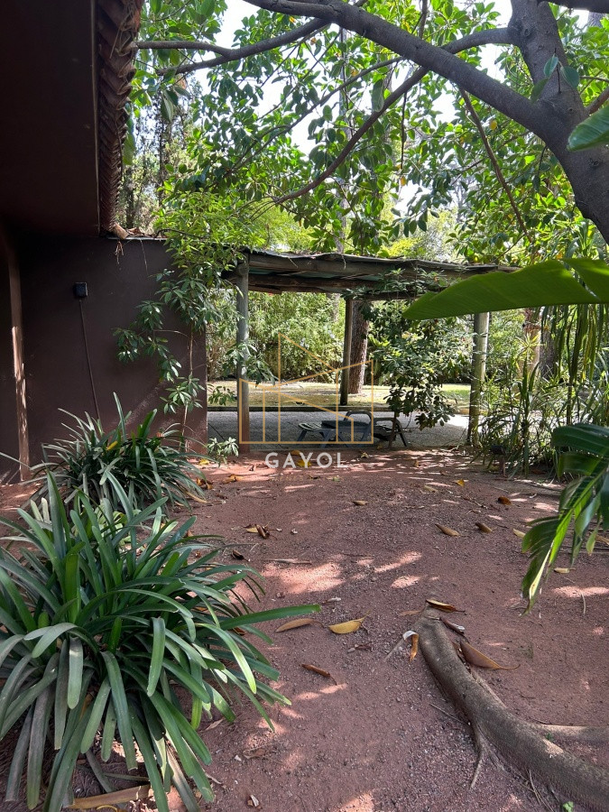 Casa ID.872 - Cálida casa en Parada 13 de La Brava