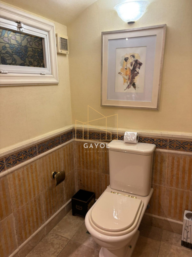 Casa ID.873 - Casa para alquilar de 5 dormitorios en Punta del Este 