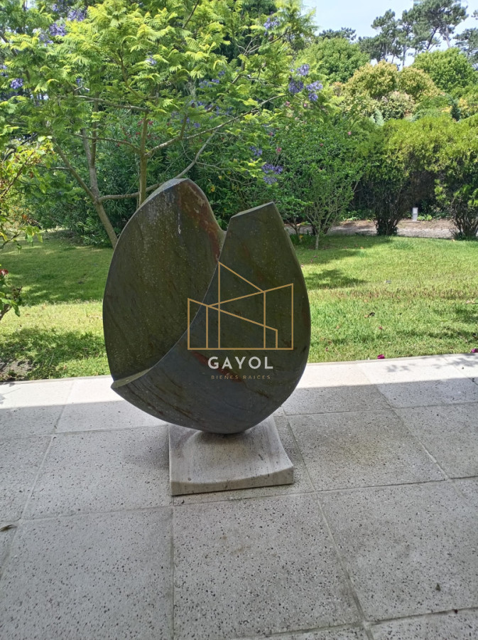 Casa ID.873 - Casa para alquilar de 5 dormitorios en Punta del Este 