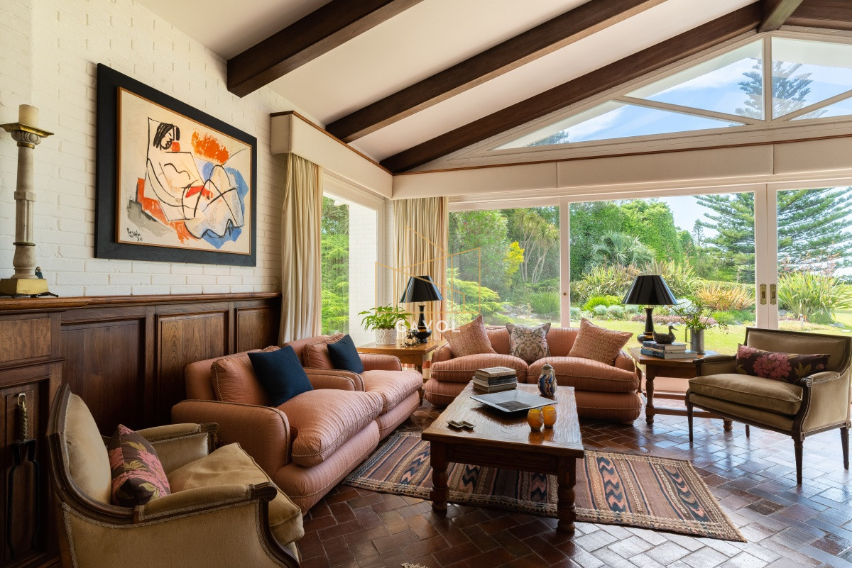 Casa ID.871 - Casa en Venta Golf de  Punta del Este, frente al mar, con vista , 6 Dormitorios.