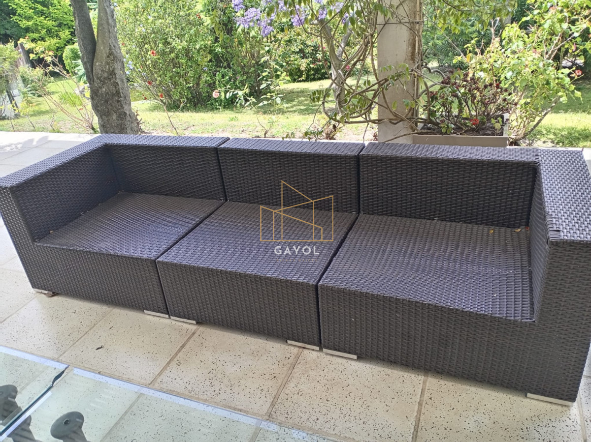 Casa ID.873 - Casa para alquilar de 5 dormitorios en Punta del Este 