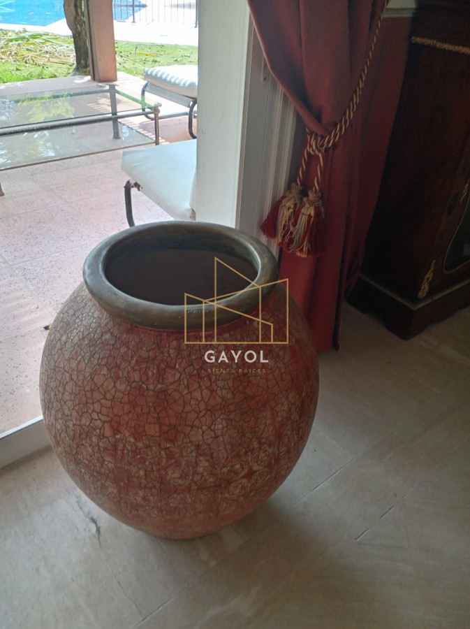 Casa ID.873 - Casa para alquilar de 5 dormitorios en Punta del Este 