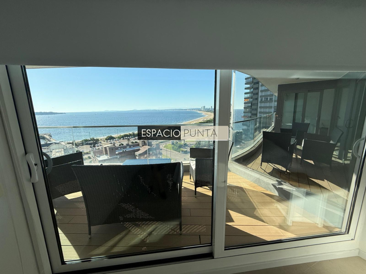 Apartamento ID.2911 - Venta de apartamento 4 ambientes - Peninsula, Punta del Este
