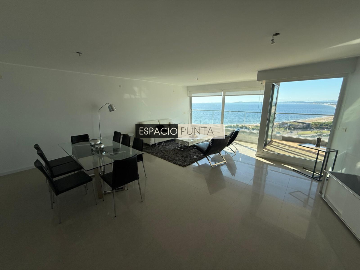 Apartamento ID.2911 - Venta de apartamento 4 ambientes - Peninsula, Punta del Este