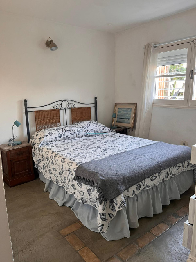 Casa ID.655 - VENTA DE CASA DE 3 DORMITORIOS CON VISTA AL MAR EN PINARES PUNTA DEL ESTE 