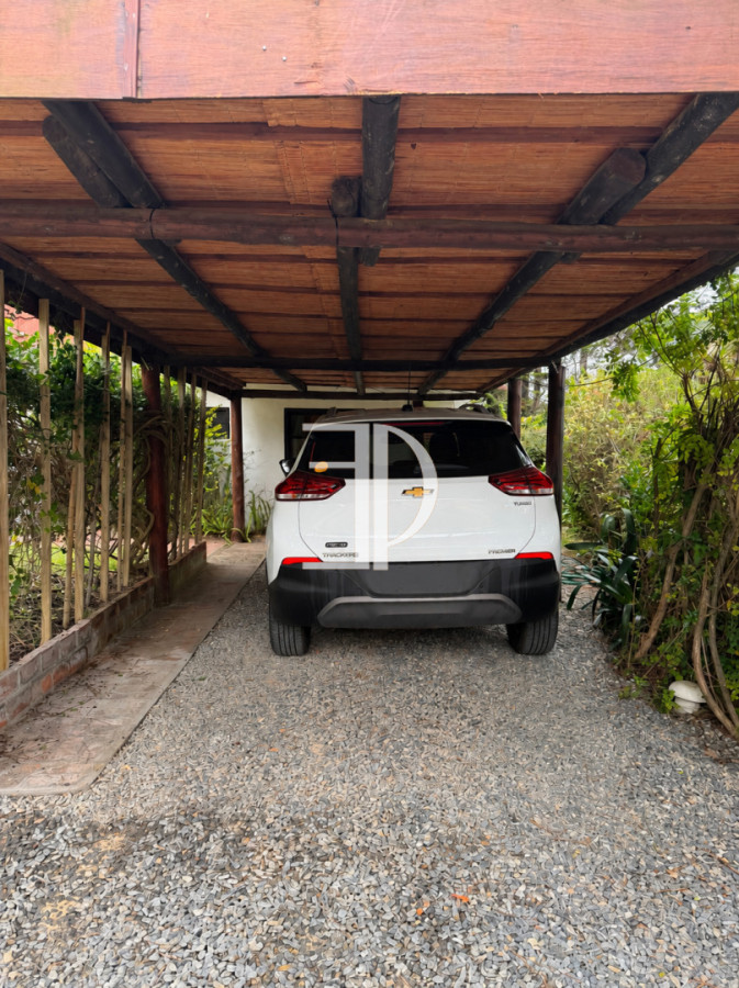 Casa ID.1538 - A pocas cuadras de la playa - Casa en Venta, 4 dormitorios, Pinares