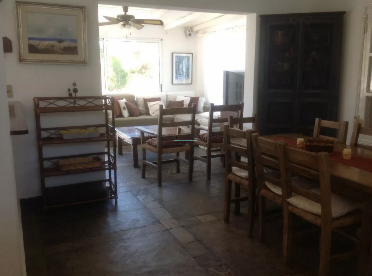 Casa ID.655 - VENTA DE CASA DE 3 DORMITORIOS CON VISTA AL MAR EN PINARES PUNTA DEL ESTE 