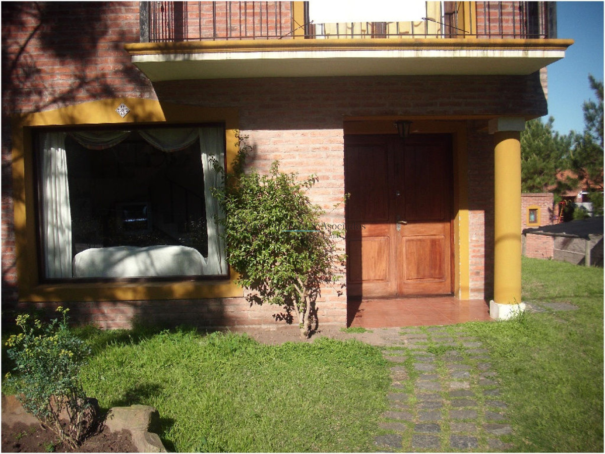 Casa ID.656 - Casa en Venta, Pinares, Punta del Este, 3 Dormitorios.