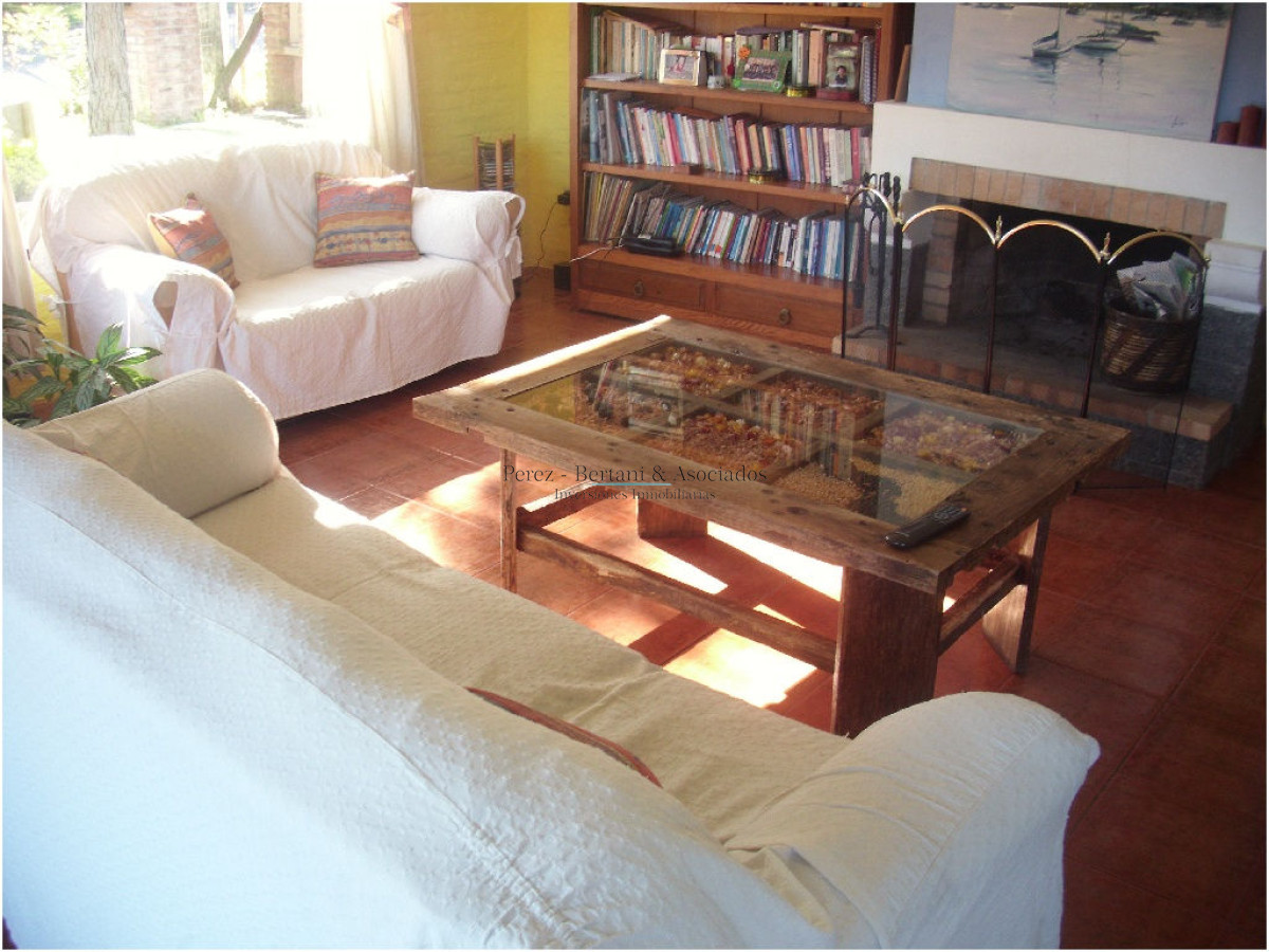 Casa ID.656 - Casa en Venta, Pinares, Punta del Este, 3 Dormitorios.