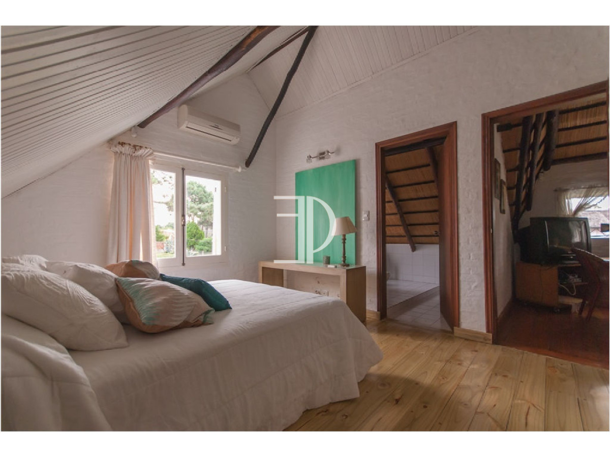 Casa ID.657 - Casa en Venta y Alquiler, Pinares, Punta del Este.