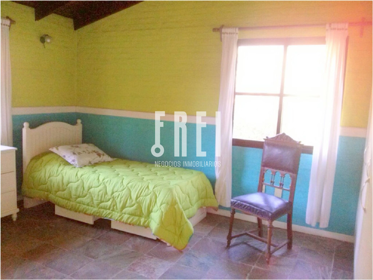 Casa ID.210 - Casa en Venta, Pinares, Punta del Este, 2 Dormitorios.