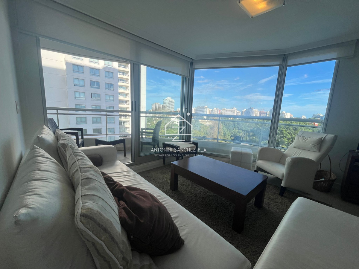 Apartamento ID.4203 - Apartamento en Venta, Brava, Punta del Este, 3 Dormitorios.