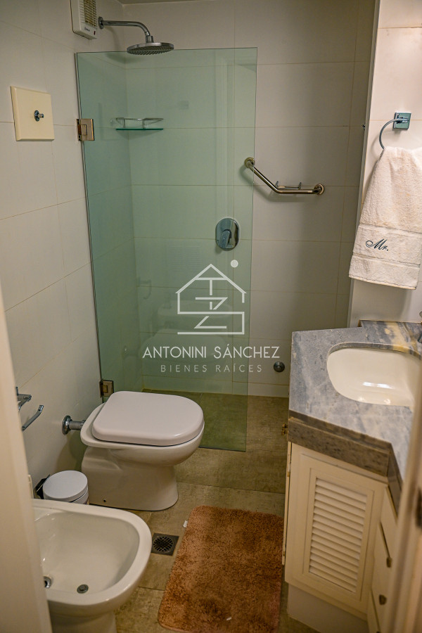 Apartamento ID.1638 - Hermoso Apartamento en Venta en Zona Puerto