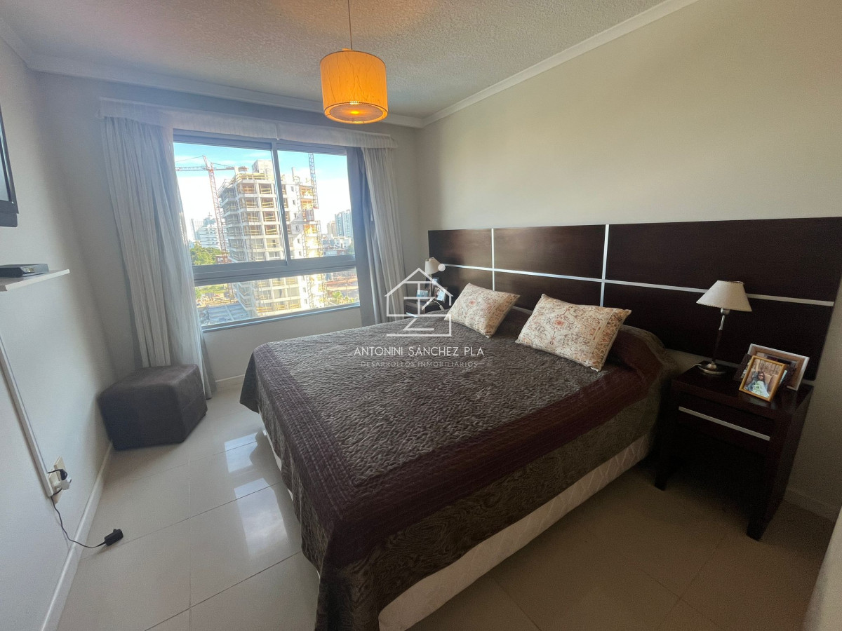 Apartamento ID.4203 - Apartamento en Venta, Brava, Punta del Este, 3 Dormitorios.