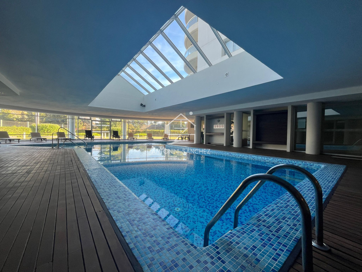 Apartamento ID.2438 - Venta Apartamento 3 dormitorios Punta del Este 