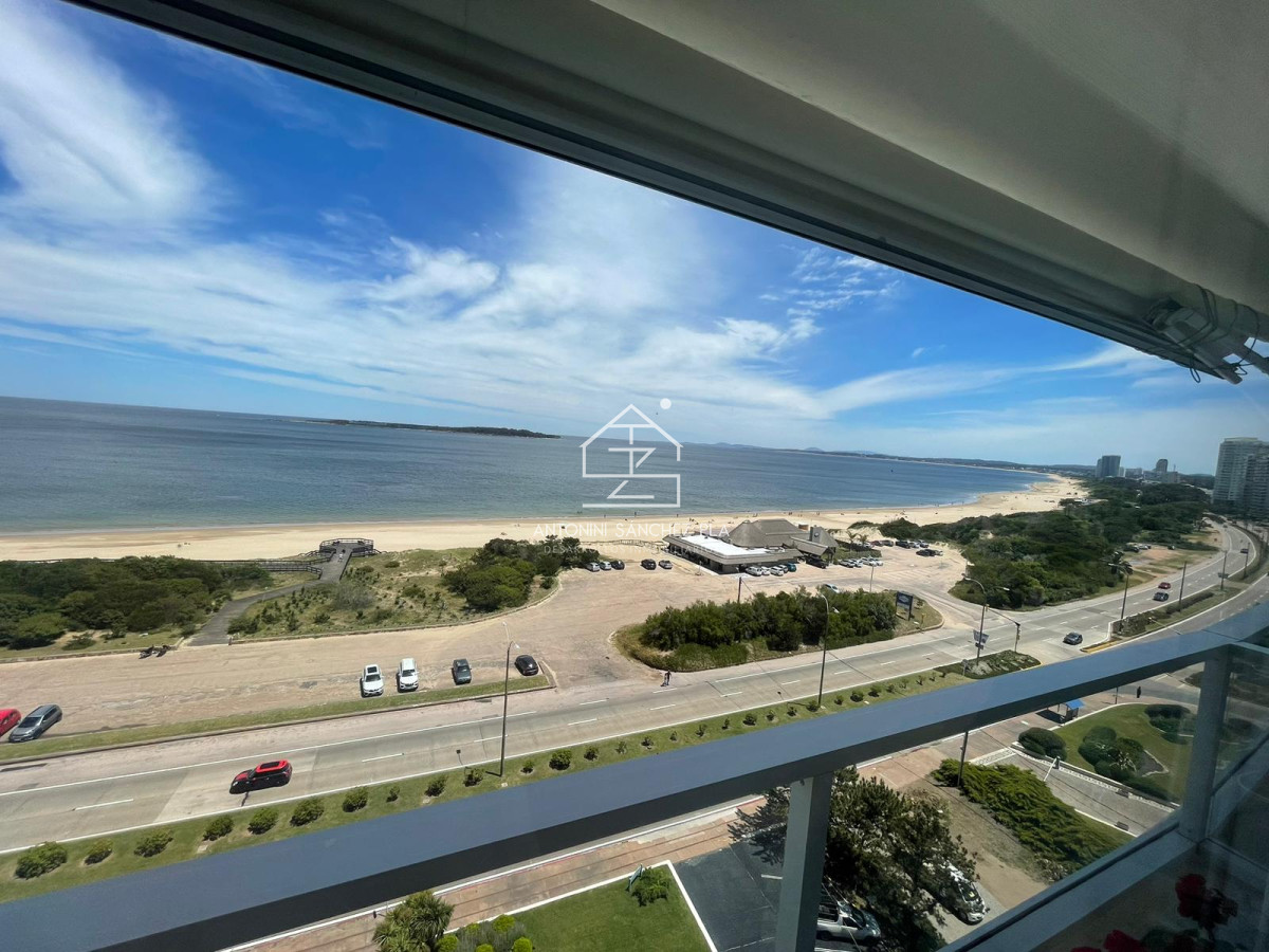 Apartamento ID.3962 - Venta Apartamento 3 Suites Punta del Este Mansa