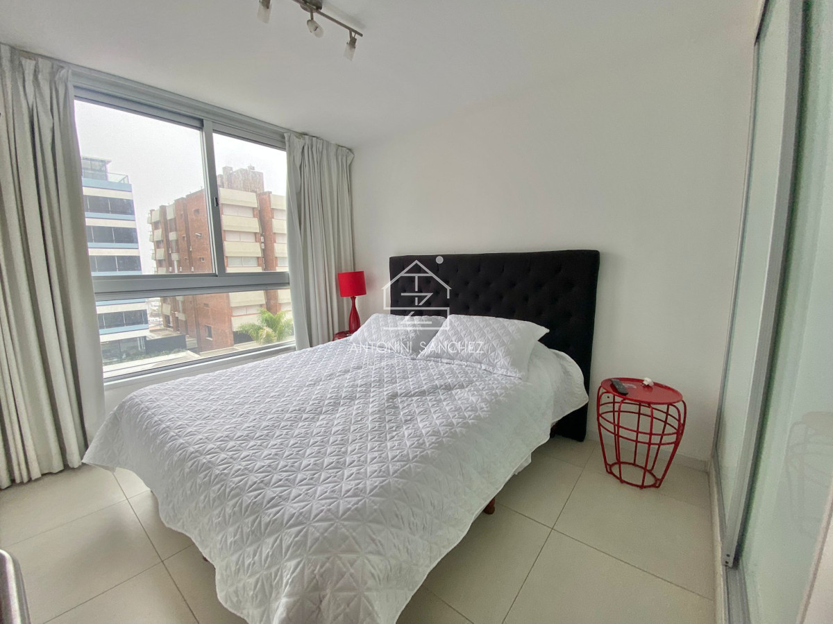 Apartamento ID.541 - Venta Apartamento Peninsula, Punta del Este, 1 Dormitorios.