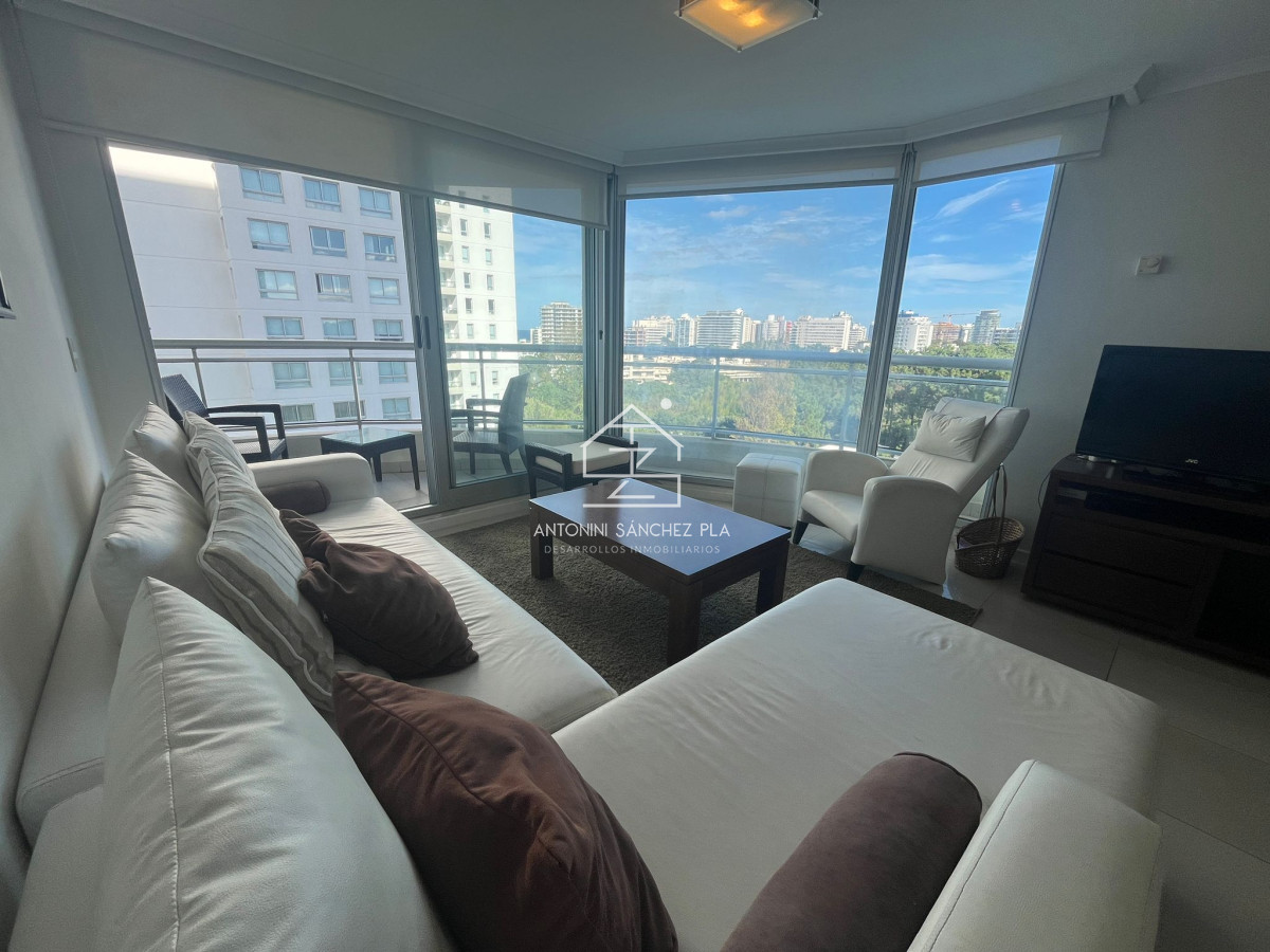 Apartamento ID.4203 - Apartamento en Venta, Brava, Punta del Este, 3 Dormitorios.