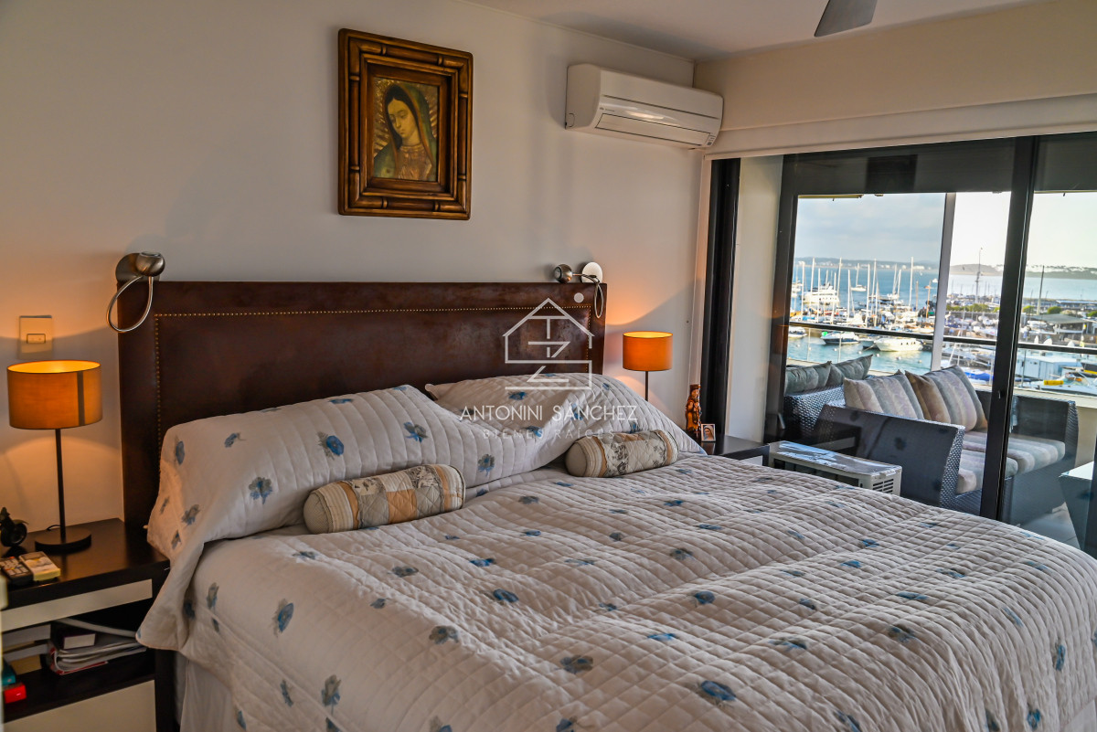 Apartamento ID.1407 - Apartamento en Venta y Alquiler, Peninsula, Punta del Este, 3 Dormitorios.