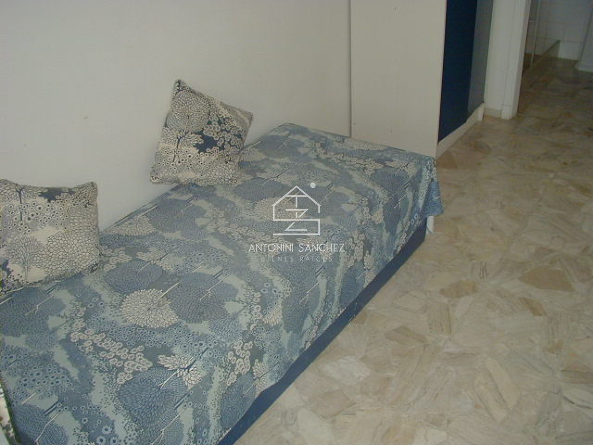 Apartamento ID.1453 - Apartamento en Venta y Alquiler, Mansa, Punta del Este, 3 Dormitorios.