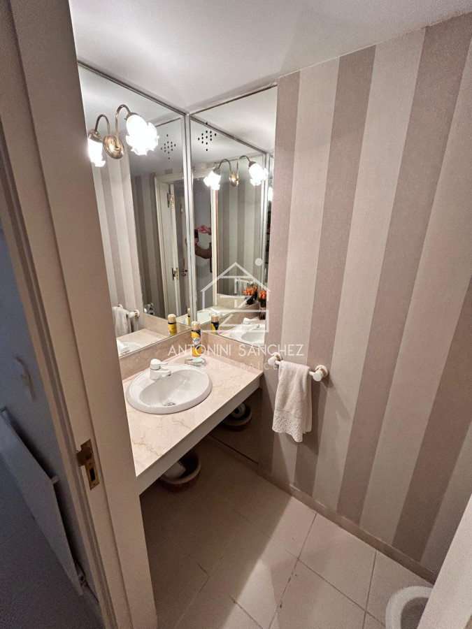 Apartamento ID.1407 - Apartamento en Venta y Alquiler, Peninsula, Punta del Este, 3 Dormitorios.