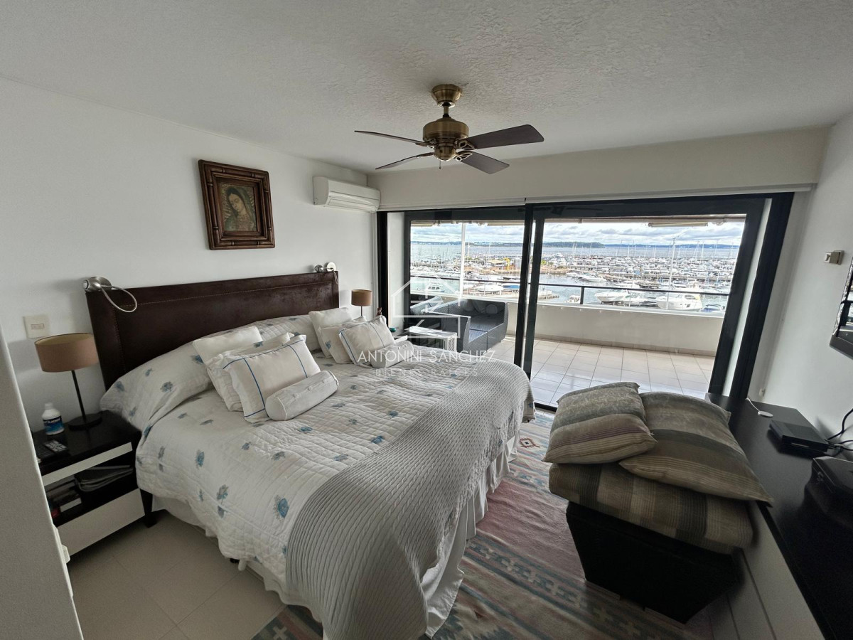 Apartamento ID.1407 - Apartamento en Venta y Alquiler, Peninsula, Punta del Este, 3 Dormitorios.