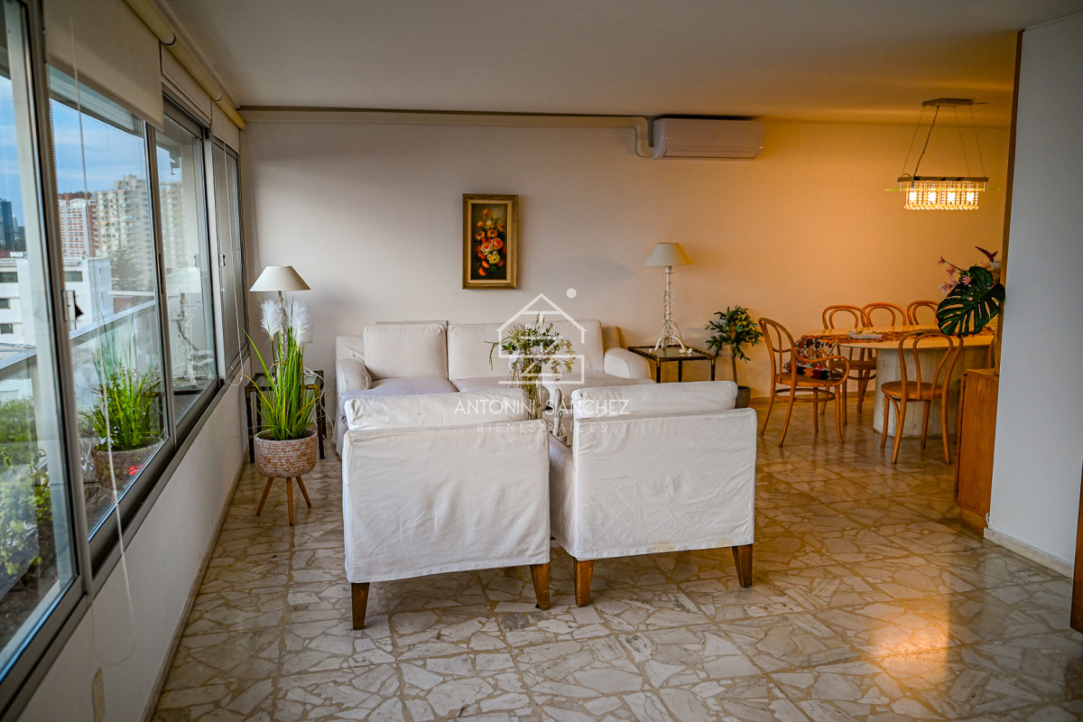 Apartamento ID.1638 - Hermoso Apartamento en Venta en Zona Puerto