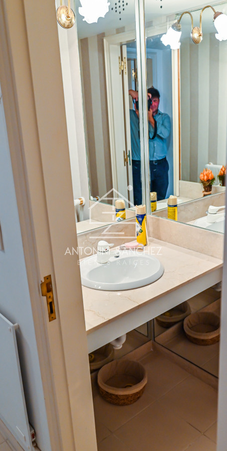 Apartamento ID.1407 - Apartamento en Venta y Alquiler, Peninsula, Punta del Este, 3 Dormitorios.