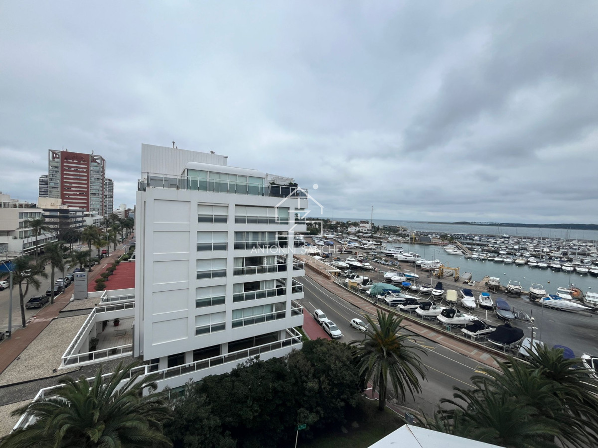Apartamento ID.2249 - Apartamento en Venta y Alquiler, Peninsula, Punta del Este, 2 Dormitorios.