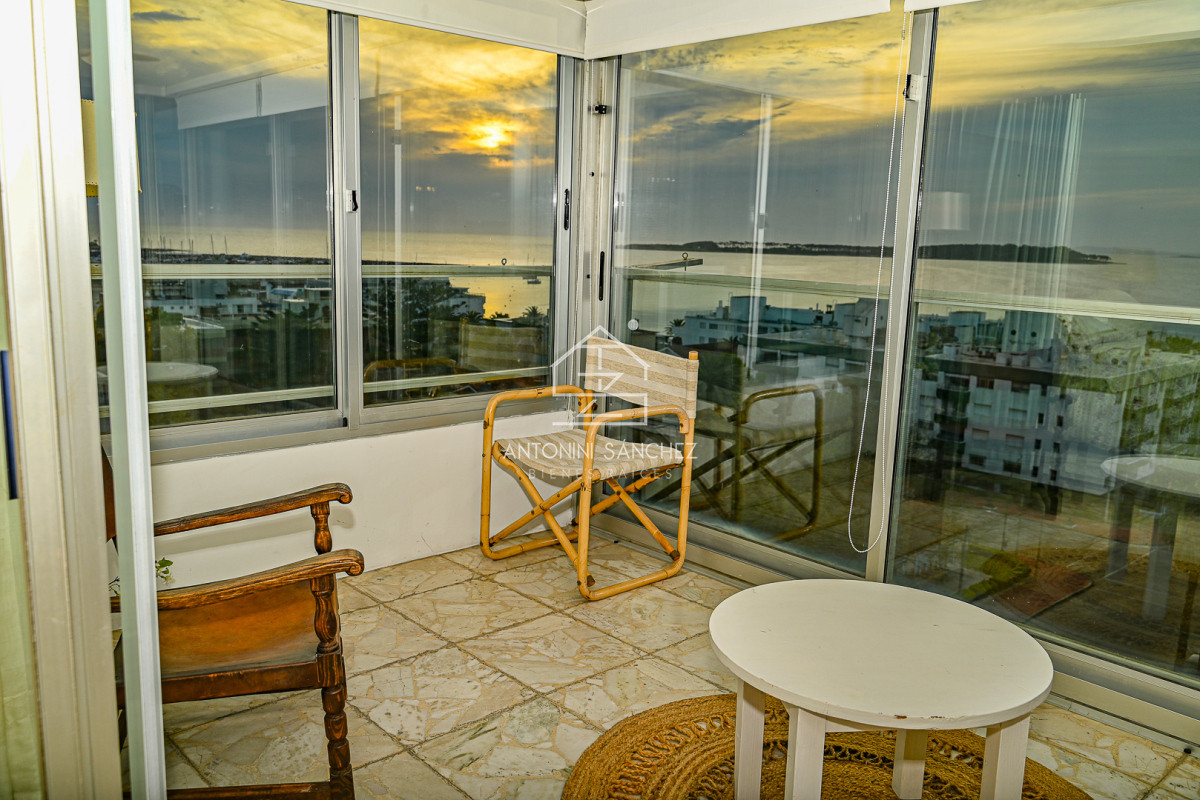 Apartamento ID.1638 - Hermoso Apartamento en Venta en Zona Puerto