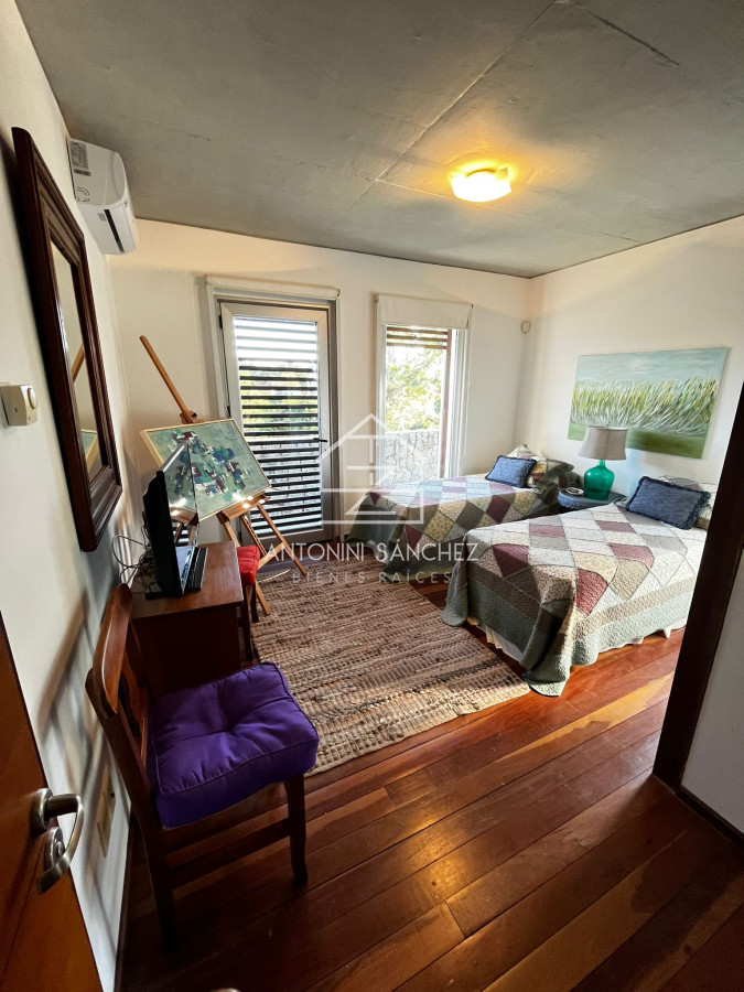 Casa ID.2118 - Casa en Venta y Alquiler, Rincón del Indio, Punta del Este, 3 Dormitorios.