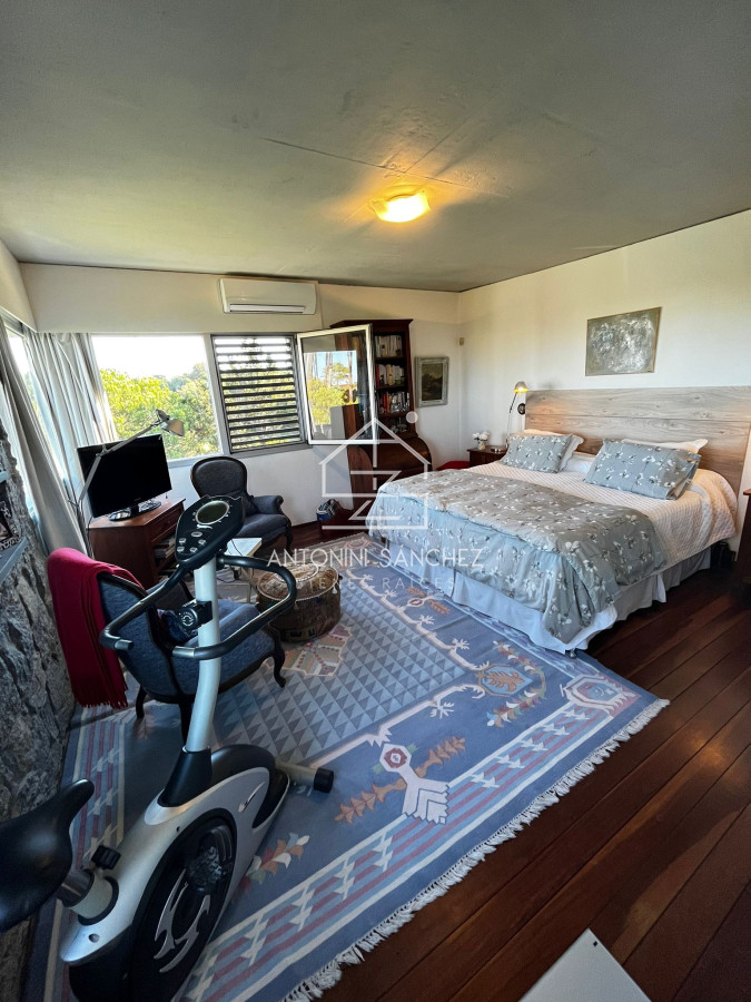 Casa ID.2118 - Casa en Venta y Alquiler, Rincón del Indio, Punta del Este, 3 Dormitorios.