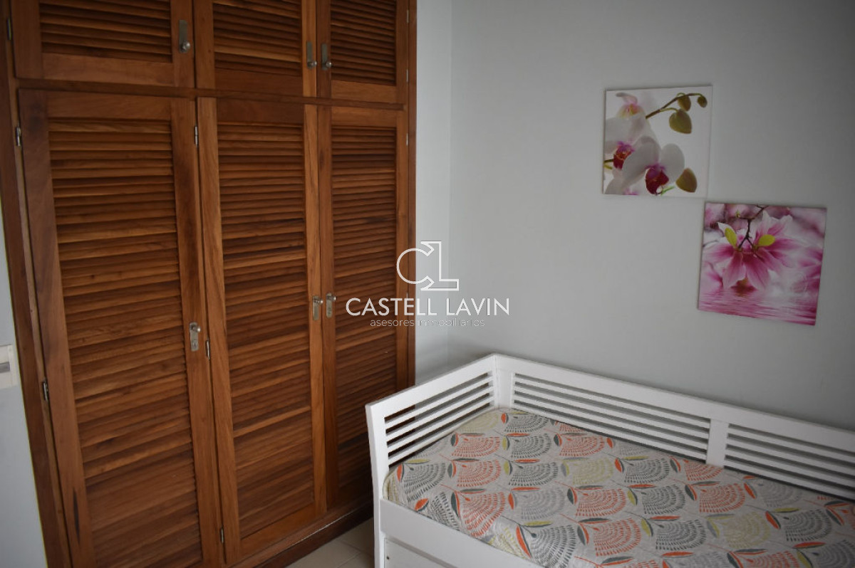 Apartamento ID.341 - Venta y Alquiler Apartamento 2 Dormitorios Peninsula Punta del Este 