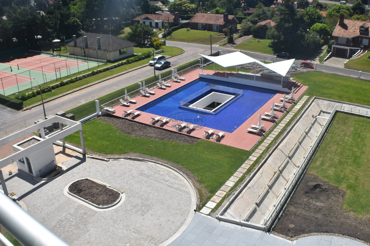 Apartamento ID.101 - VENTA DE APARTAMENTO DE 2 DORMITORIOS EN TORRE GREEN LIFE PUNTA DEL ESTE 
