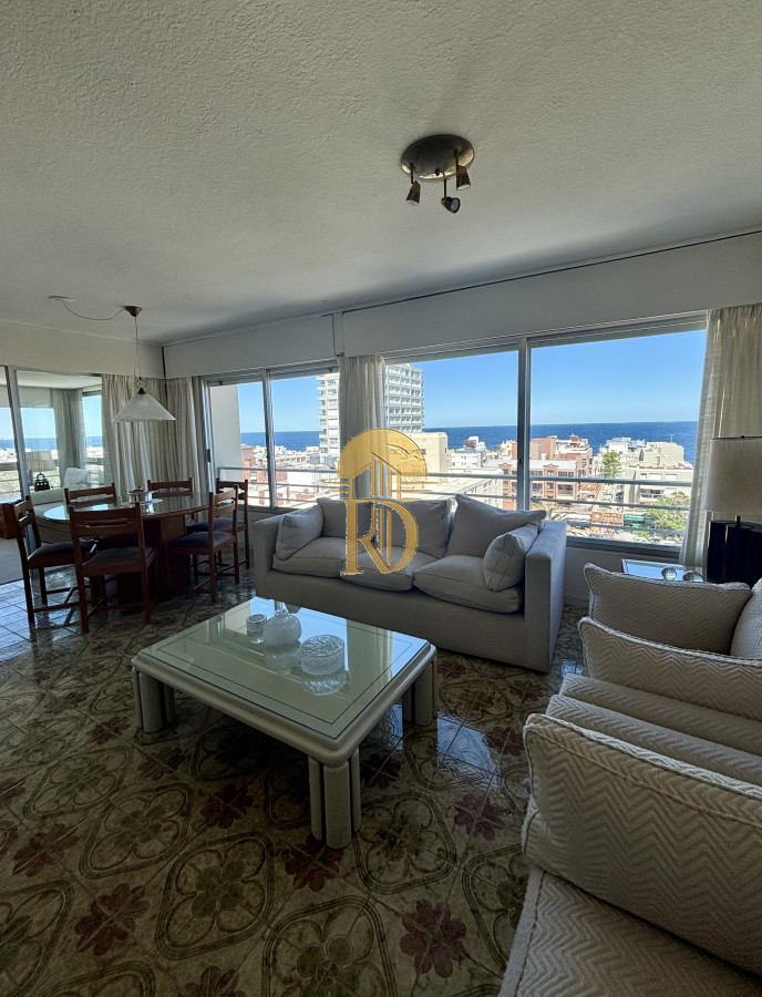 Apartamento en Venta y Alquiler, Peninsula, Punta del Este, 2 Dormitorios. -id-556