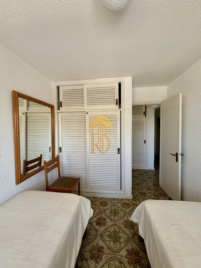 Apartamento en Venta y Alquiler, Peninsula, Punta del Este, 2 Dormitorios. -id-556-7