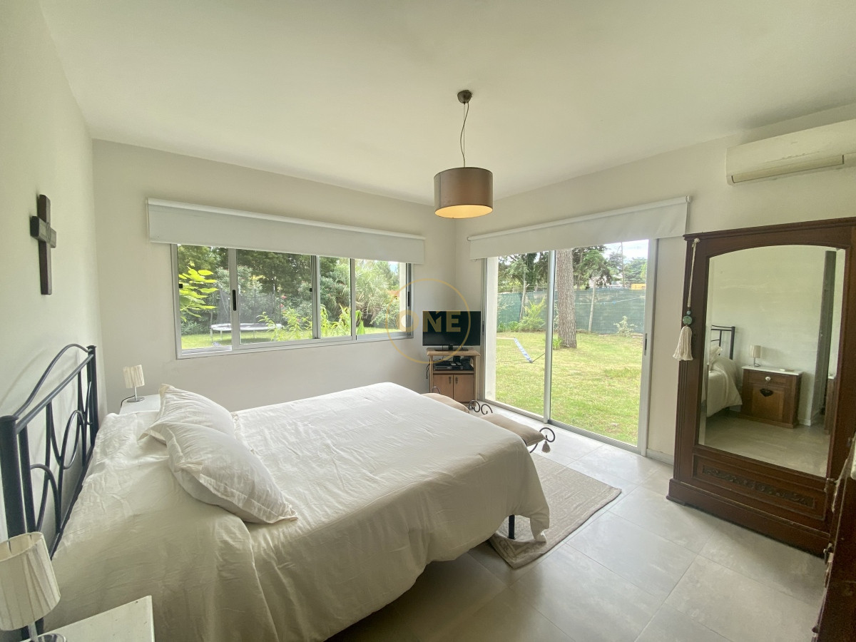 Casa ID.2435 - VENTA DE CASA DE 3 DORMITORIOS EN VENTA EN BARRIO PRIVADO LA ARBOLADA PUNTA DEL ESTE 