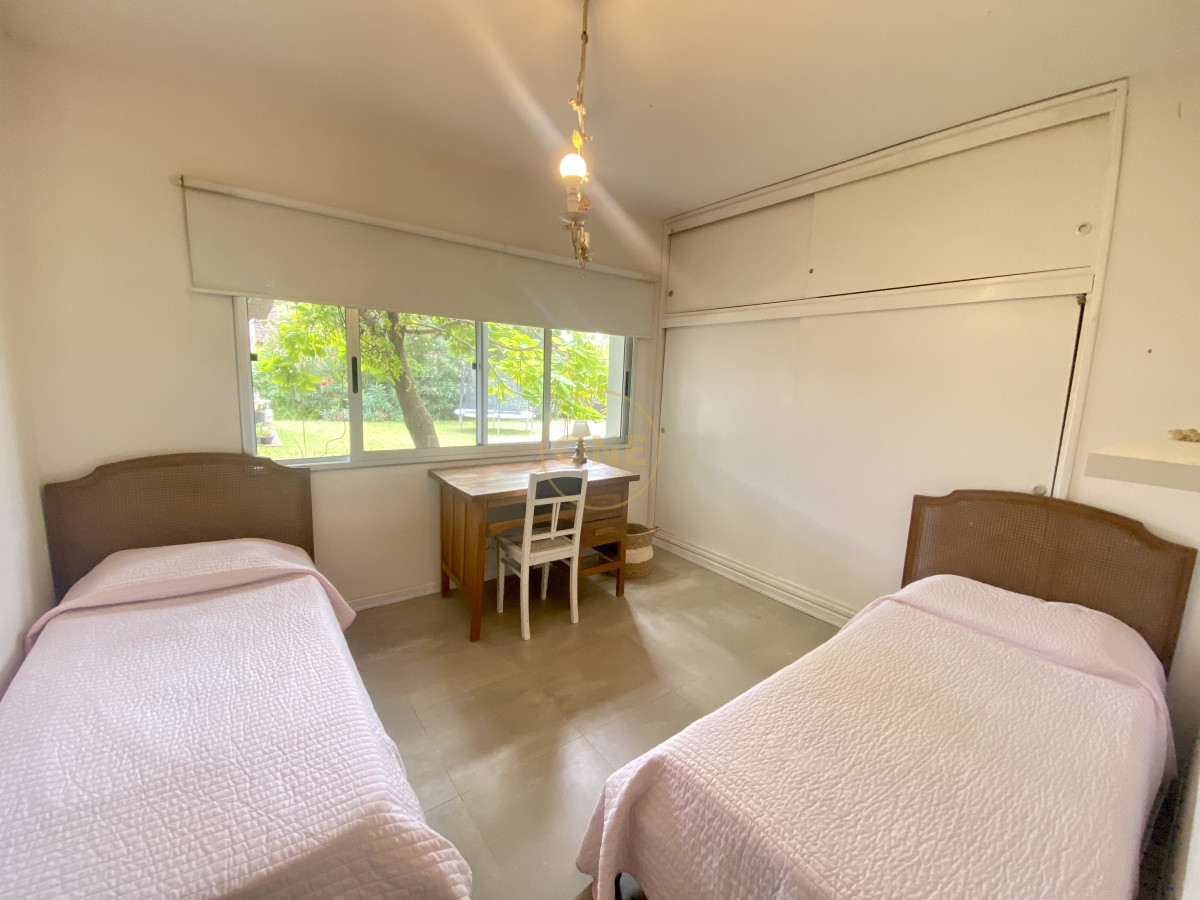 Casa ID.2435 - VENTA DE CASA DE 3 DORMITORIOS EN VENTA EN BARRIO PRIVADO LA ARBOLADA PUNTA DEL ESTE 