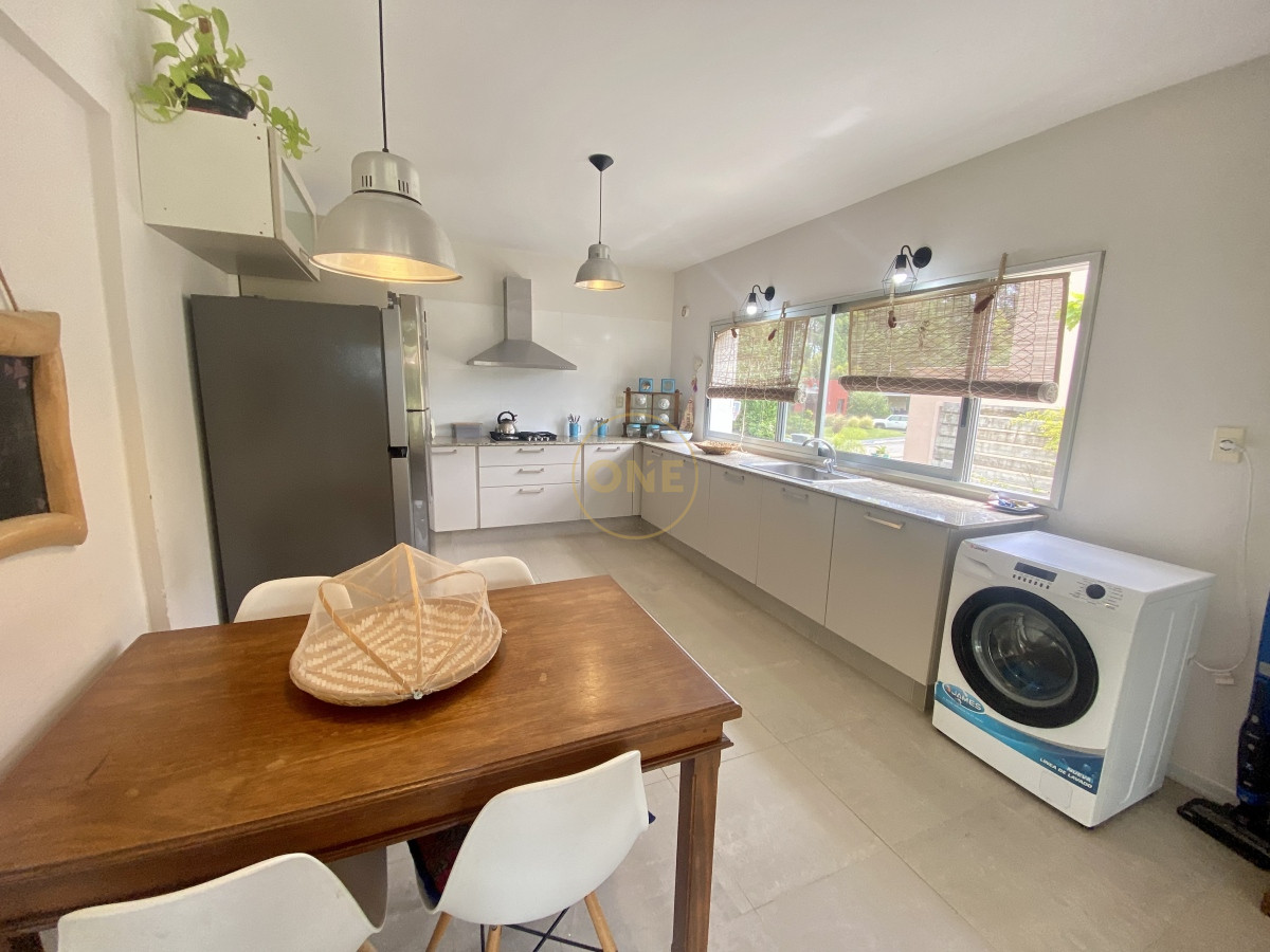 Casa ID.2435 - VENTA DE CASA DE 3 DORMITORIOS EN VENTA EN BARRIO PRIVADO LA ARBOLADA PUNTA DEL ESTE 
