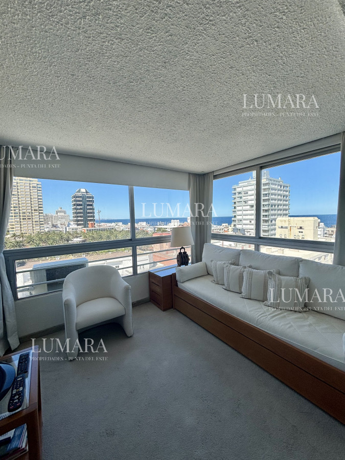 Apartamento ID.3227 - Apartamento en Venta y Alquiler, Peninsula, Punta del Este, 2 Dormitorios.