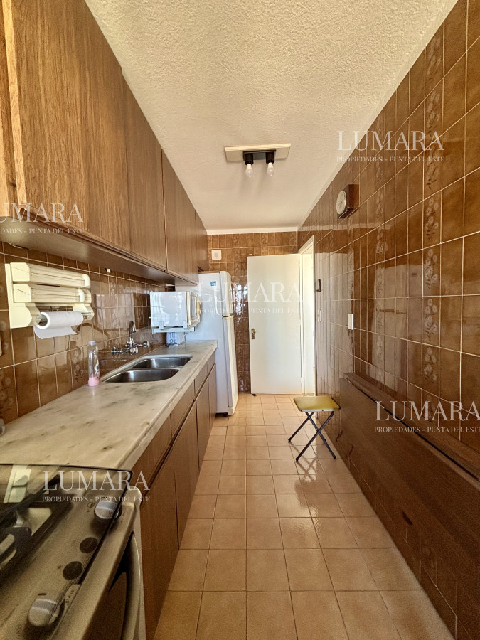 Apartamento ID.3227 - Apartamento en Venta y Alquiler, Peninsula, Punta del Este, 2 Dormitorios.